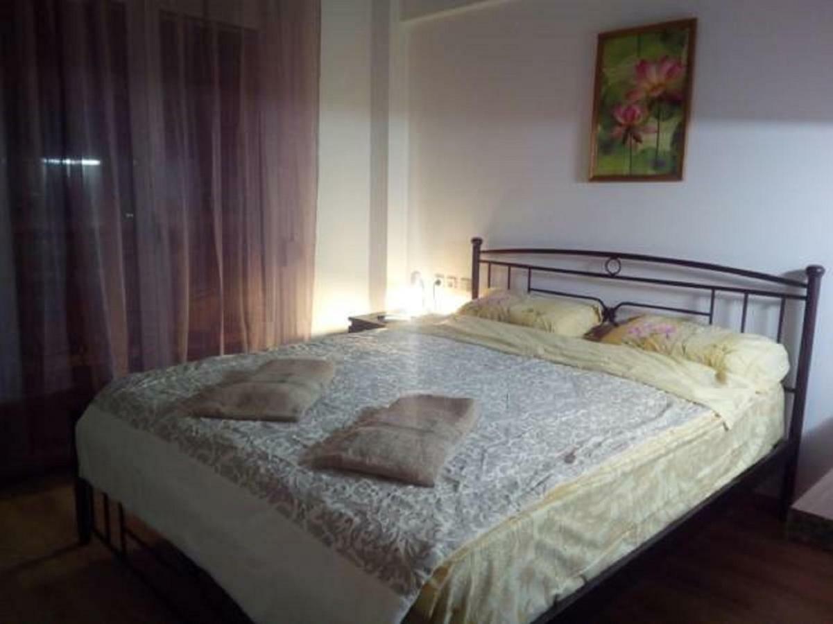 Comfortable Inexpensive Apartmets Near Metro 雅典 外观 照片
